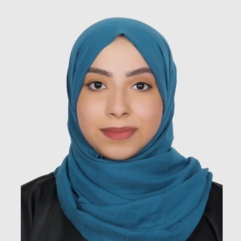 Portrait of Ms. Amira Tarek