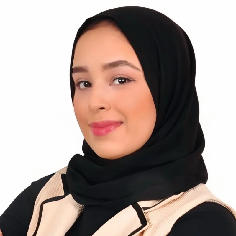 Portrait of Ms. Omnia Tarek